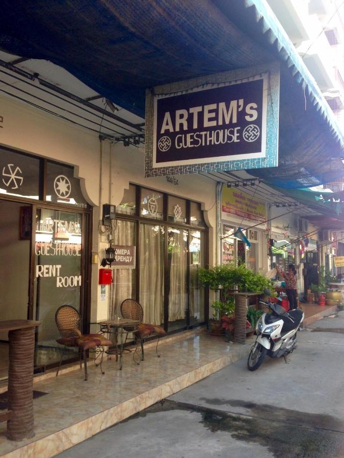 Artem'S Guesthouse Jomtien Beach Exterior photo