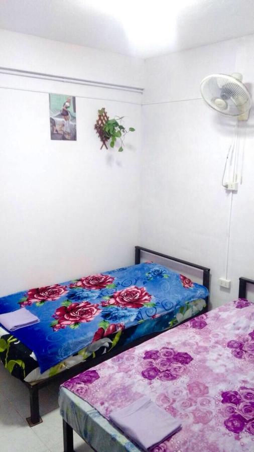 Artem'S Guesthouse Jomtien Beach Exterior photo
