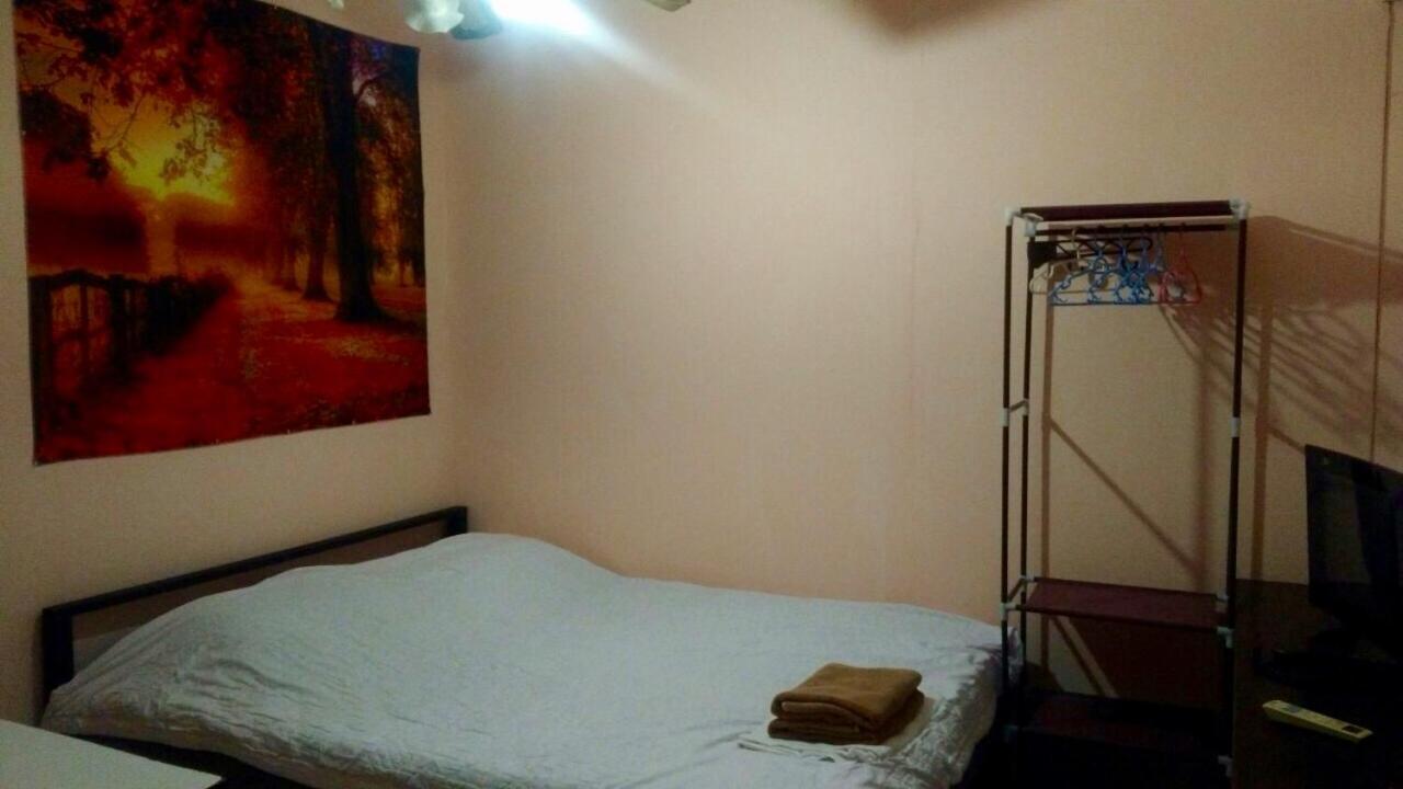 Artem'S Guesthouse Jomtien Beach Exterior photo